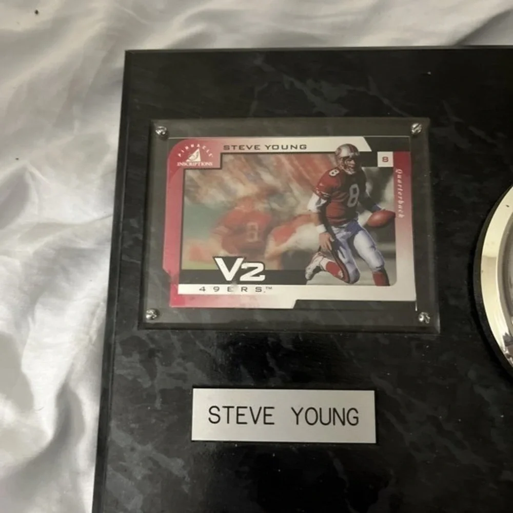 Steve Young Vintage Quartz Clock Football Card 49ers NFL Works Rare Desk Decor